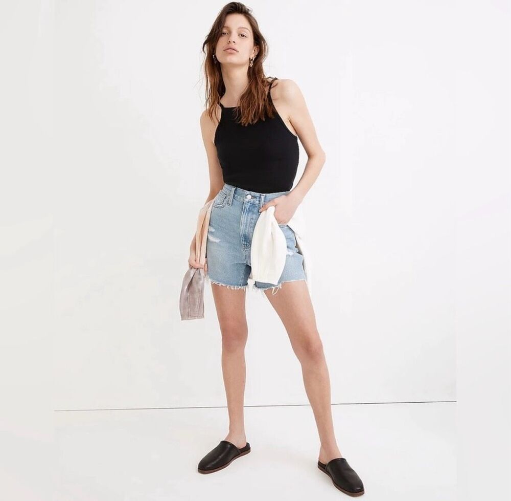madewell high rise denim shorts cut off jean shorts women’s size 26 distressed